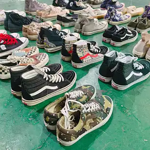 zapatos converse usados ​​para hombre